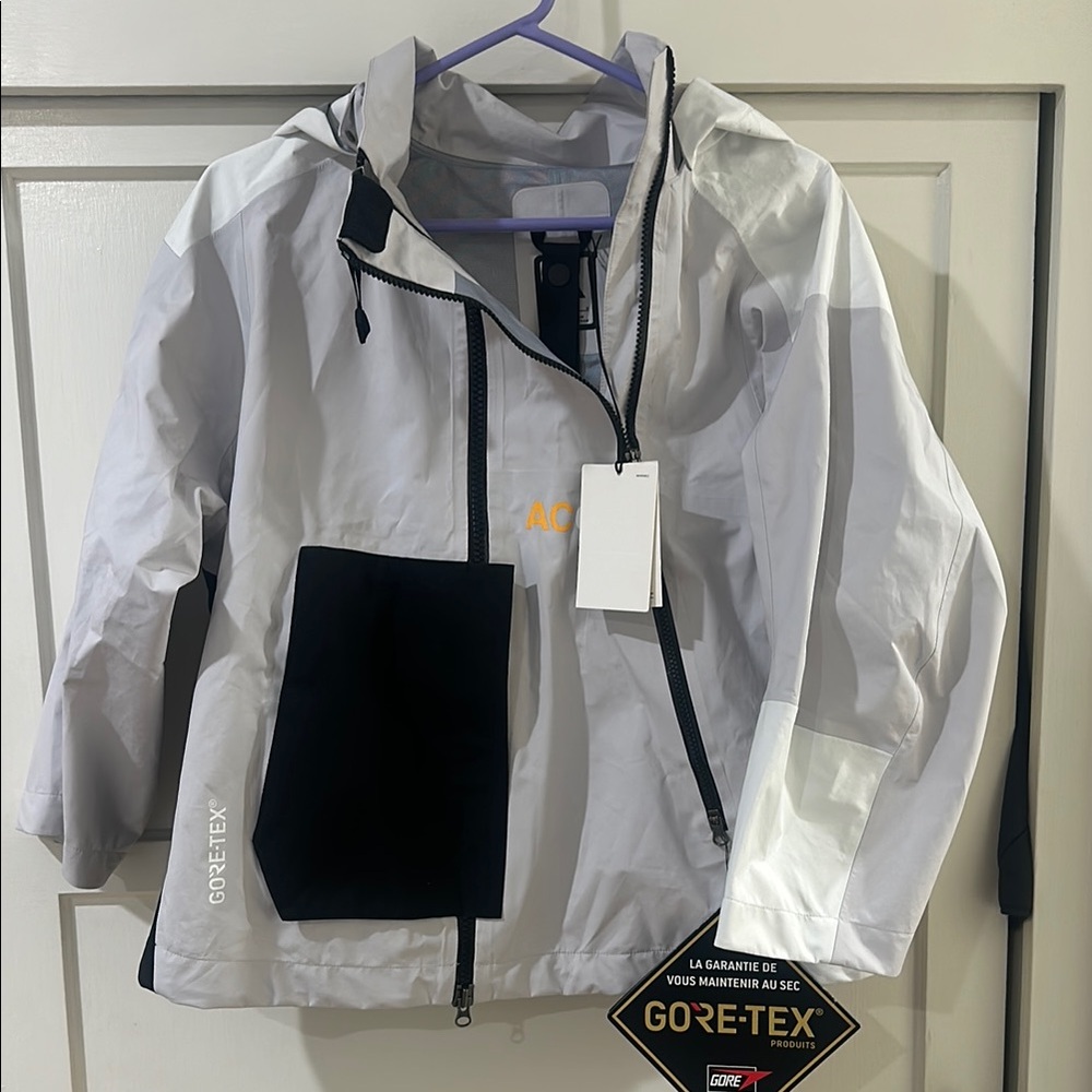 GORE-TEX Gray and Black Hooded Jacket